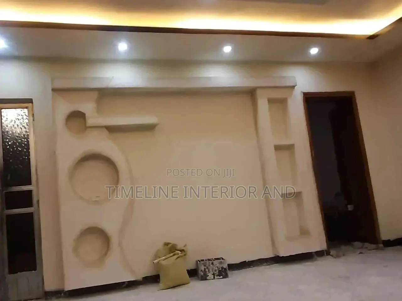 Strong TV Wall Gypsum Unit