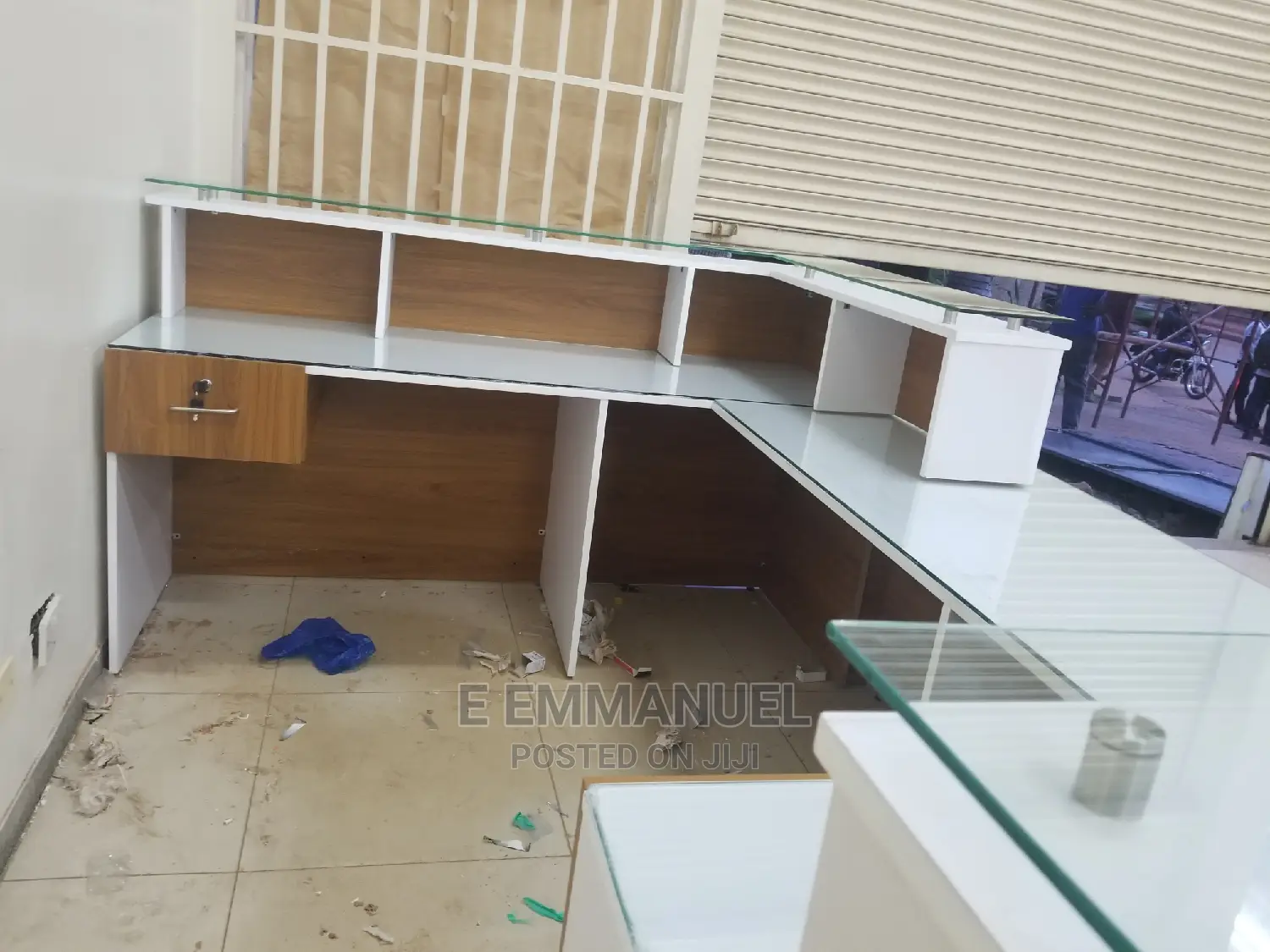 Modern Design Reception Desk