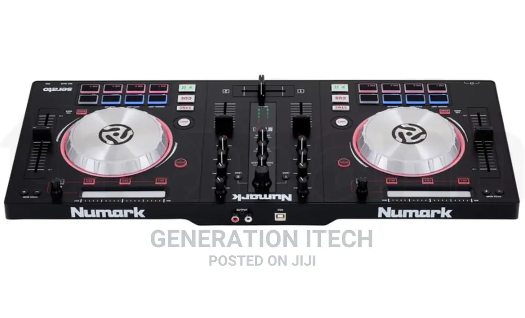 Numark Mixtrack Pro 3 - USB DJ Controller