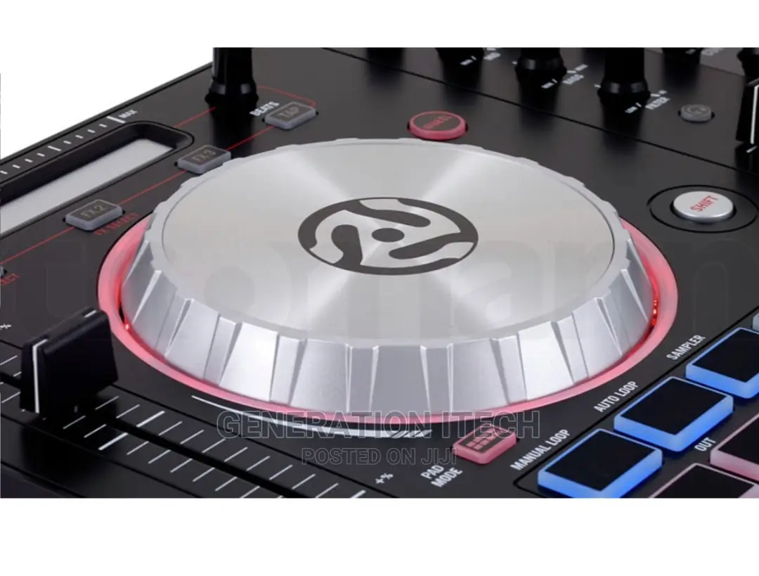 Numark Mixtrack Pro 3 - USB DJ Controller