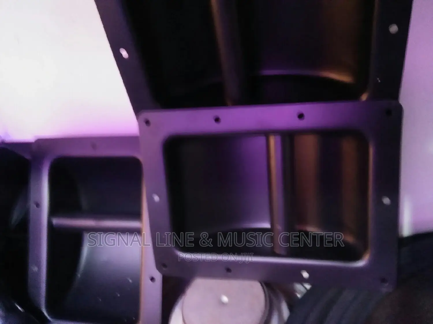 JBL Hand Speaker