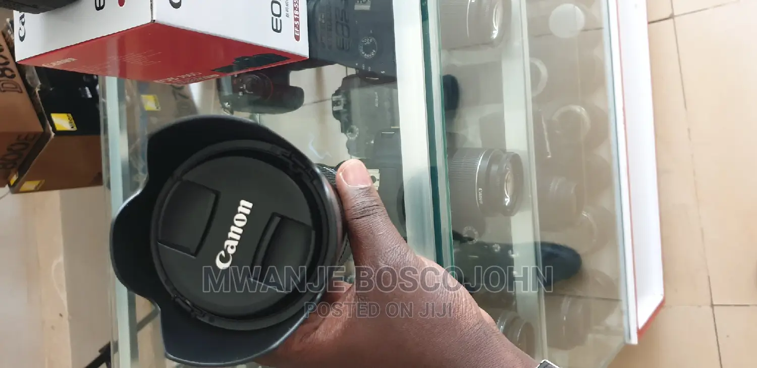 Canon Lens