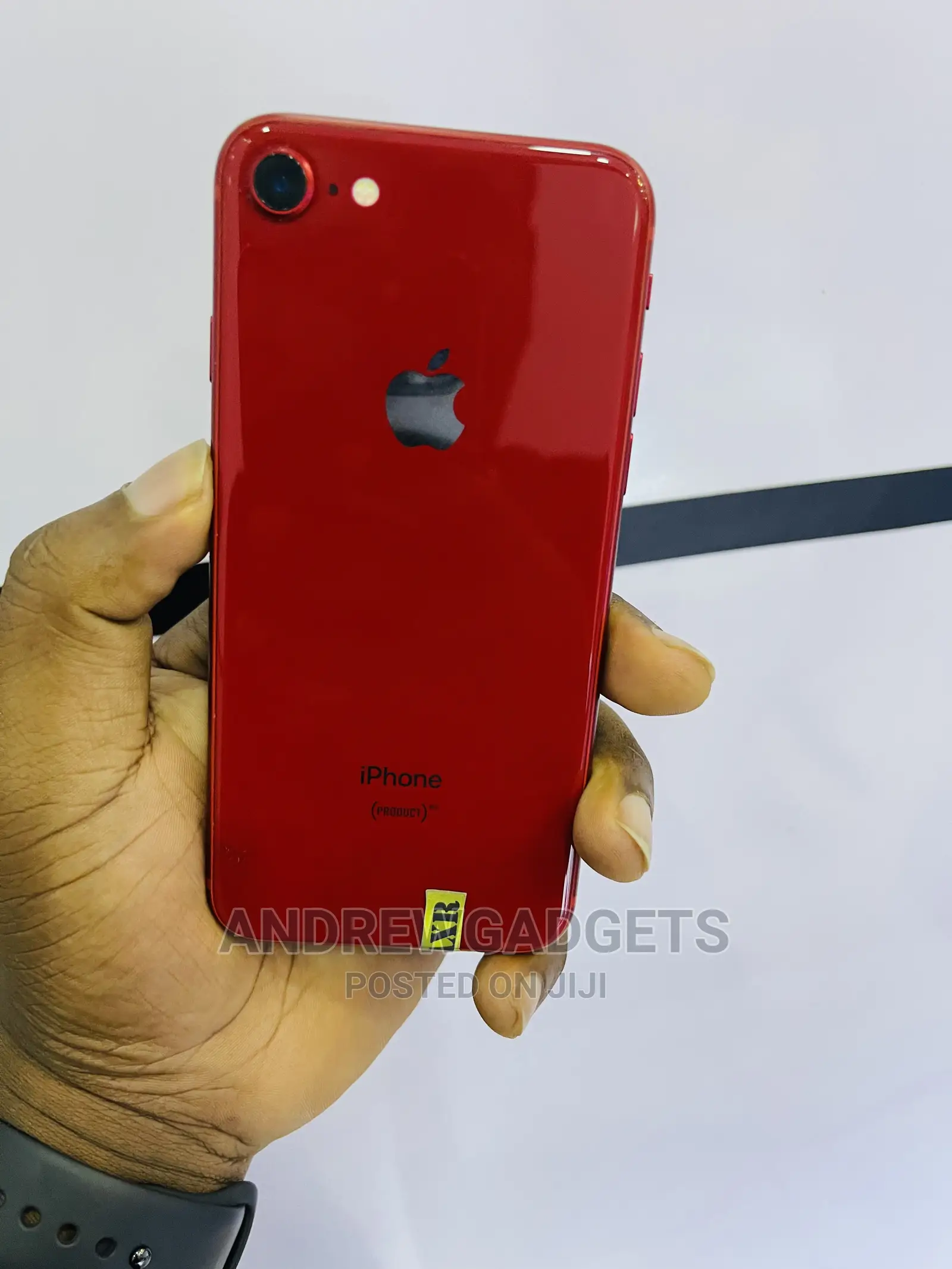 Apple iPhone 8 64 GB Red