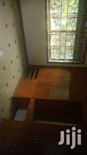 A Samie Detarched House For Rent In Kololo