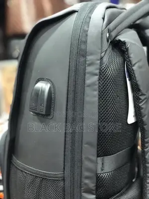 Anti-Thefty Laptop Bag