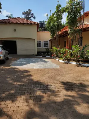 4bdrm Duplex in Kololo Property, Kampala for Rent