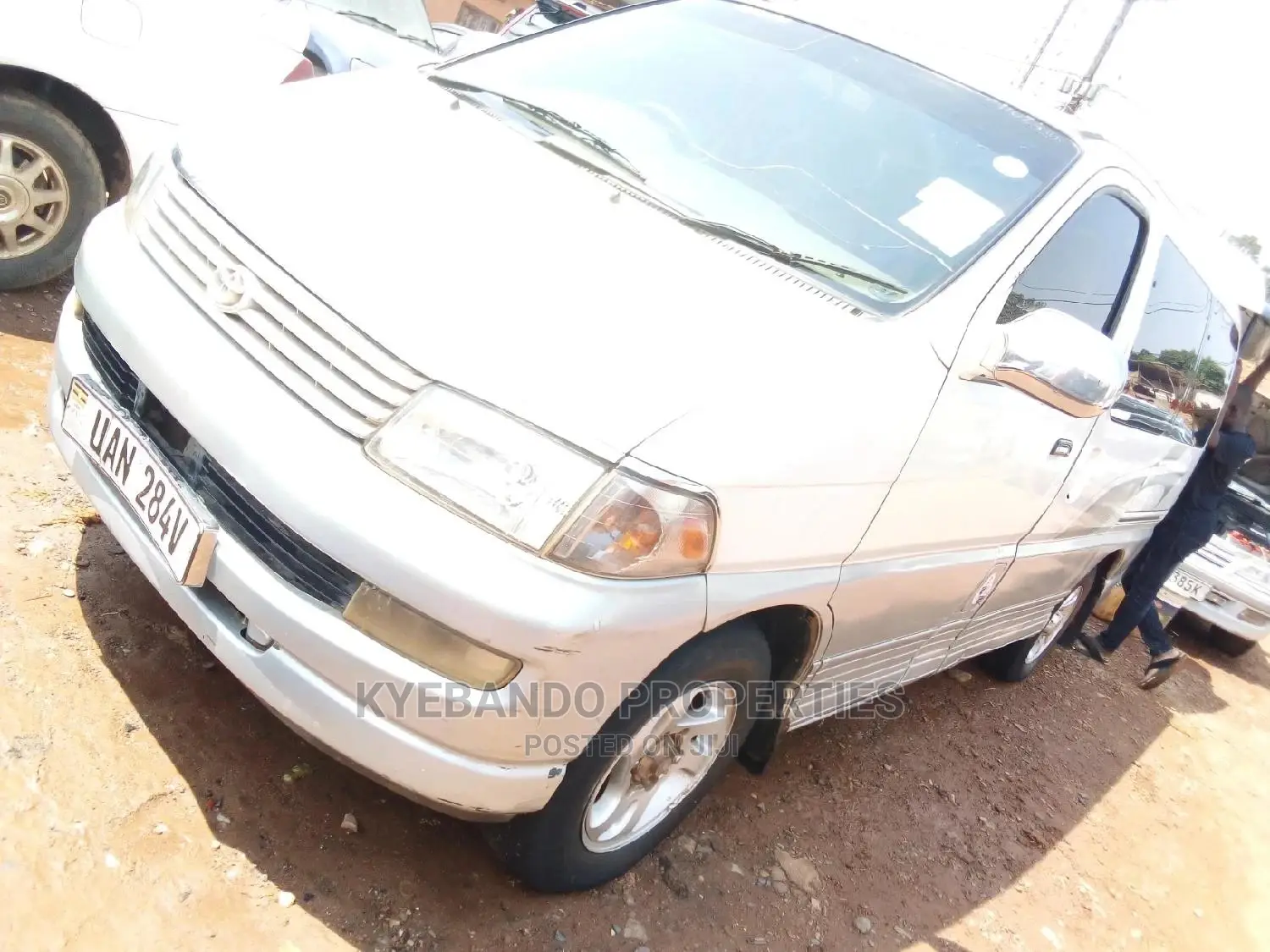 Toyota Legius 1998