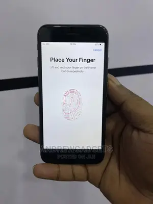 Apple iPhone 8 64 GB Black