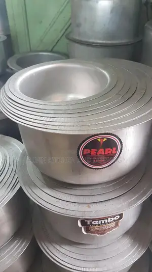 Cooking Saucepan (A Set of 8pcs)