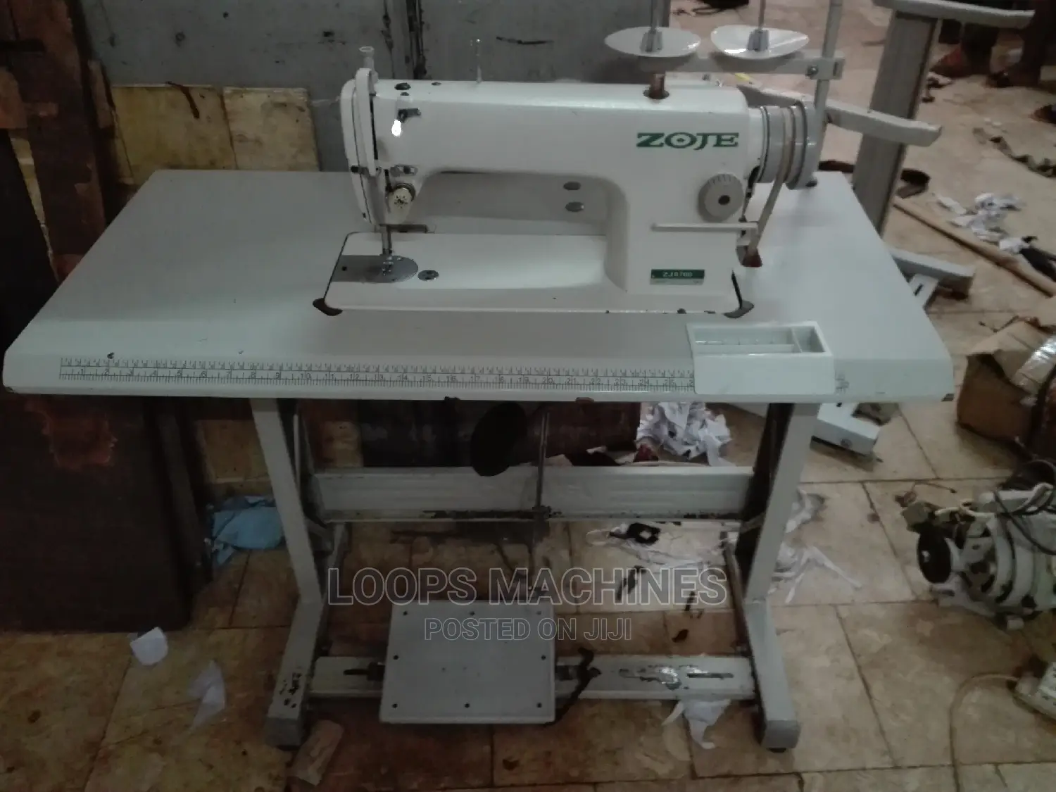 Zoje ZJ 8700 Sewing Machine