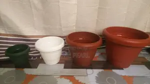 Plastic Flower Pots