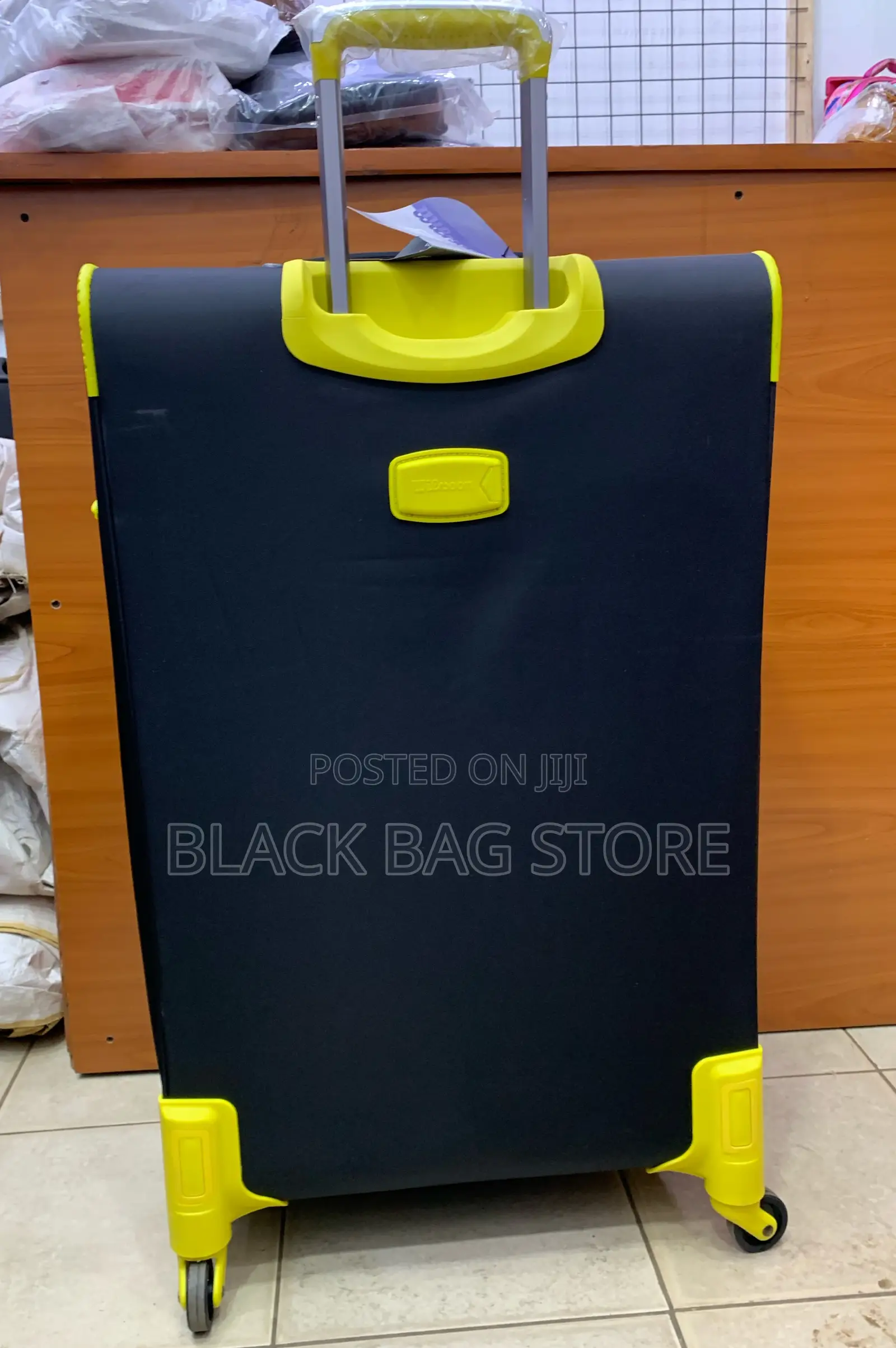 Germlin Travel Bag - Medium (Size 28)
