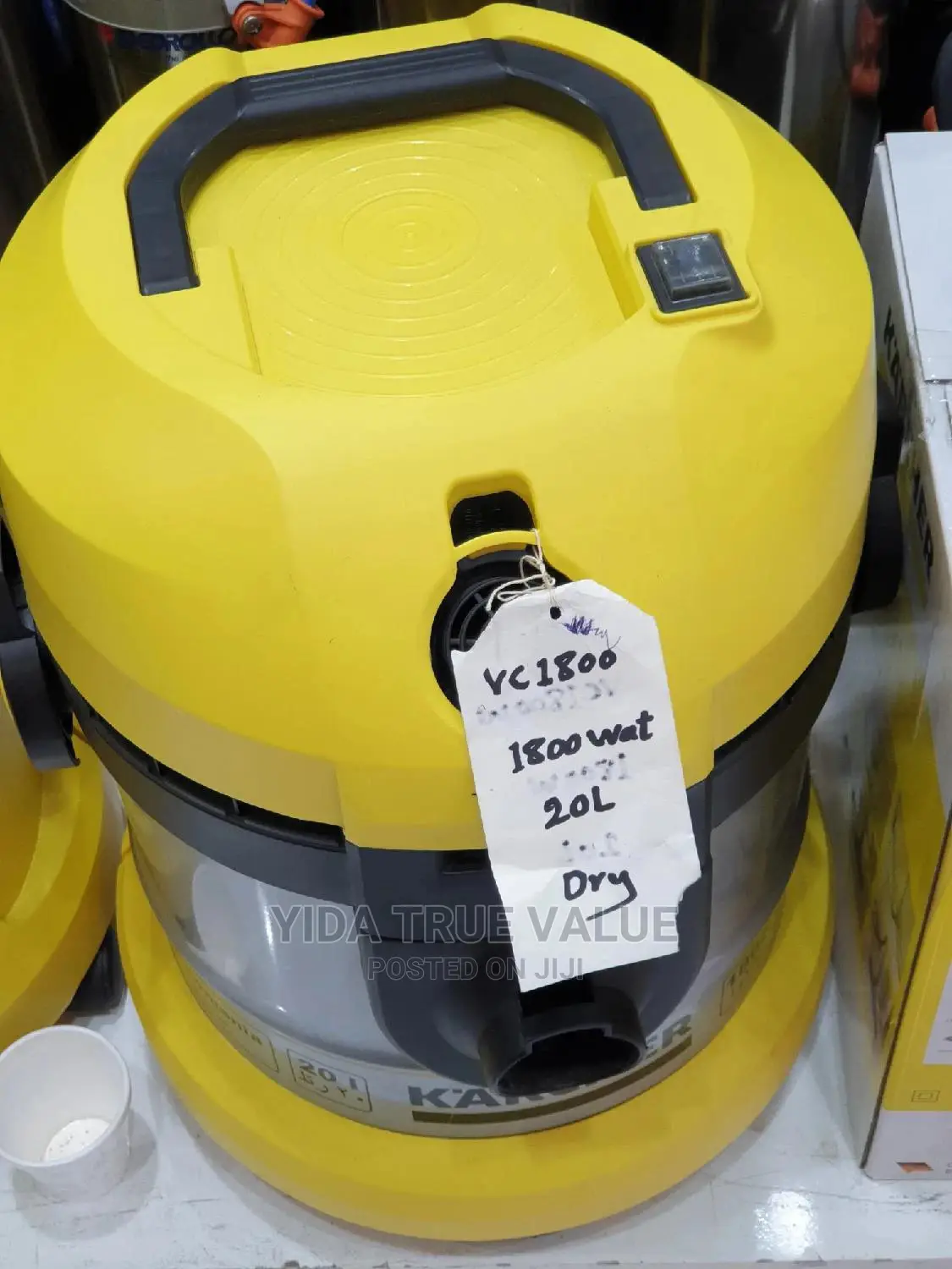 Karcher Vaccum Cleaner 20litres