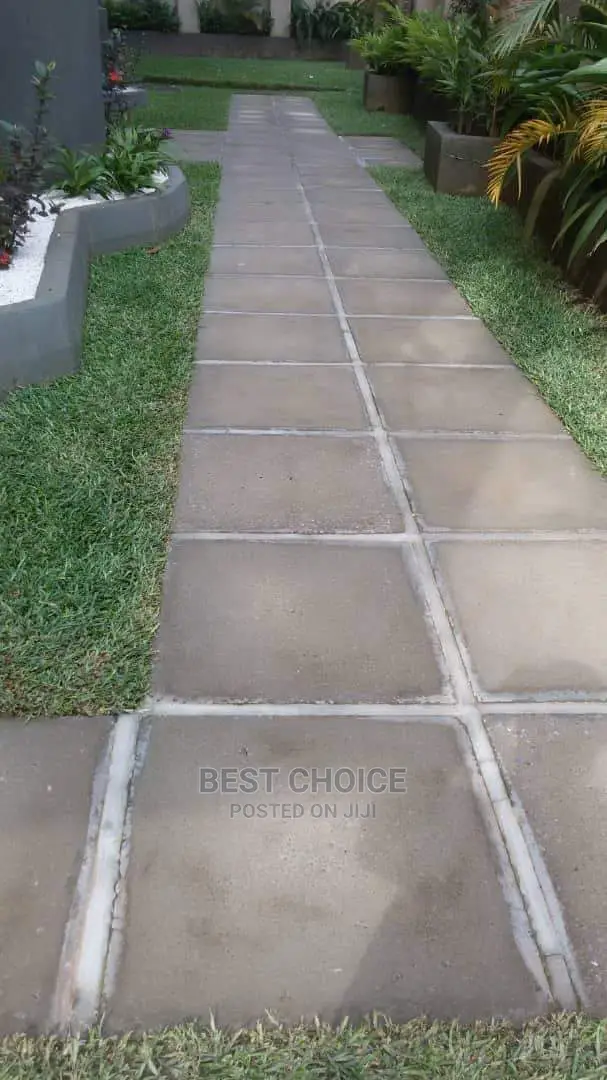 Advanced Concrete Cleaning Services.