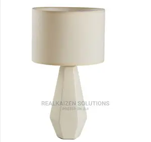 Ceramic Diamond Base Decor Vanilla Finish Bed Lamp