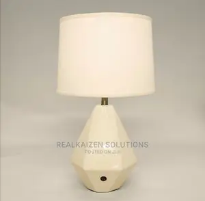 Ceramic Diamond Base Decor Vanilla Finish Bed Lamp