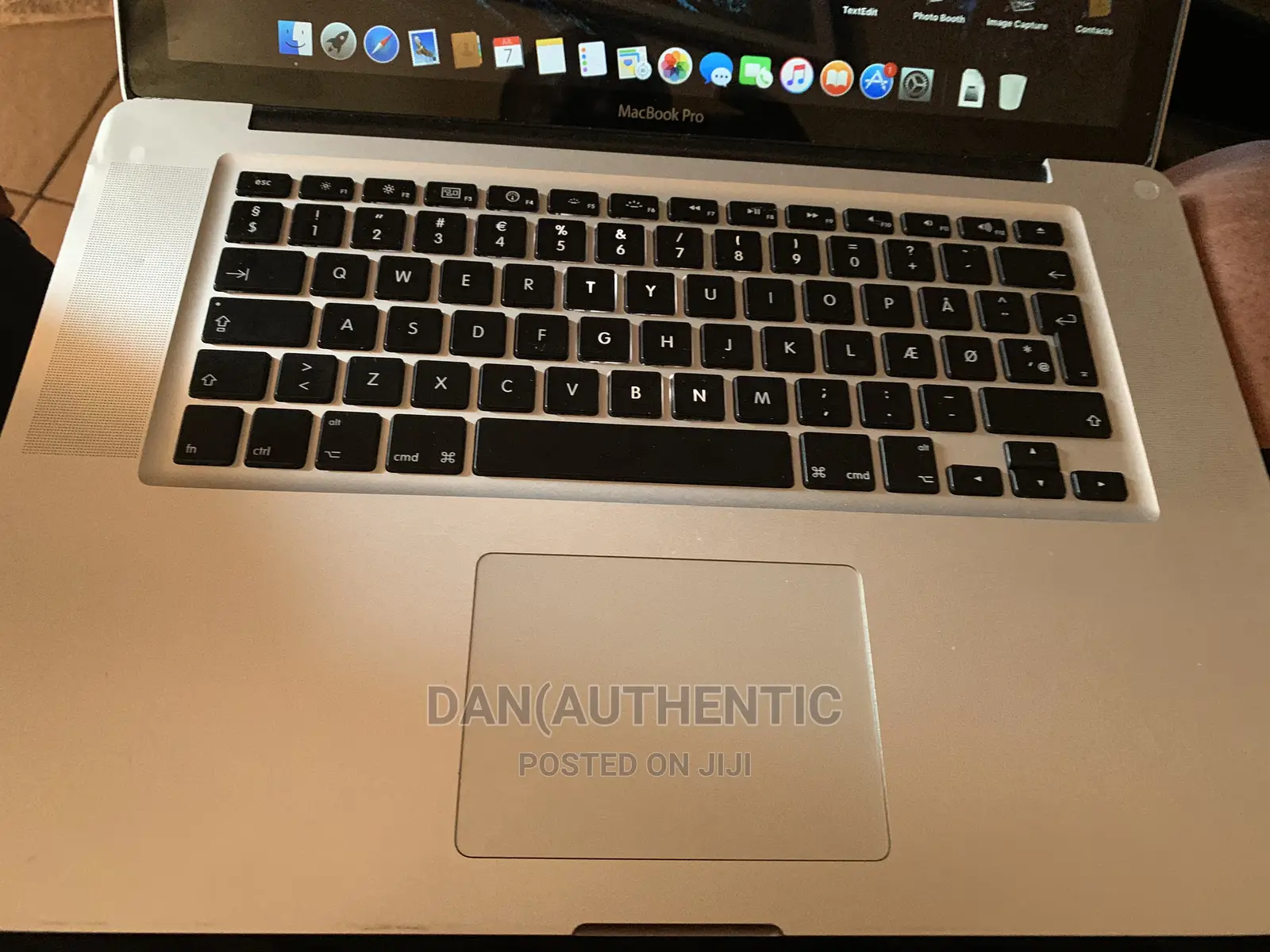 Laptop Apple MacBook 2010 4GB Intel Core 2 Duo HDD 320GB