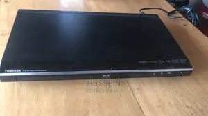 UK Toshiba Blu Ray Disk, Flash HDMI and DVD Player