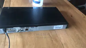 UK Toshiba Blu Ray Disk, Flash HDMI and DVD Player