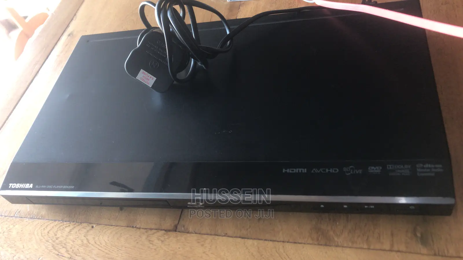 UK Toshiba Blu Ray Disk, Flash HDMI and DVD Player