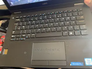Laptop Dell Latitude 12 E7270 16GB Intel Core I5 SSD 512GB
