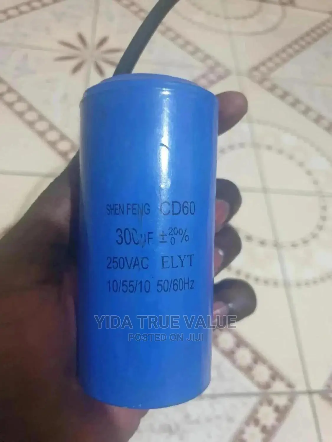 Capicitor 300uf