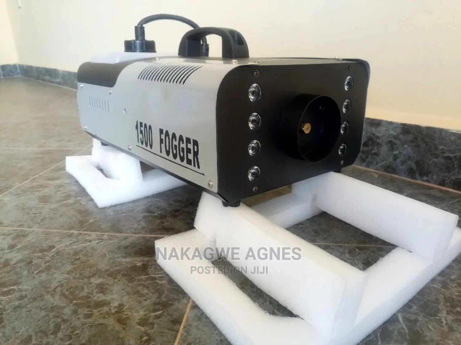 2in1 Remote Controlled Fog Machine (Lights and Smoke)