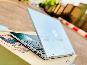 New Laptop HP Pavilion 13 X360 8GB Intel Core I3 SSD 256GB