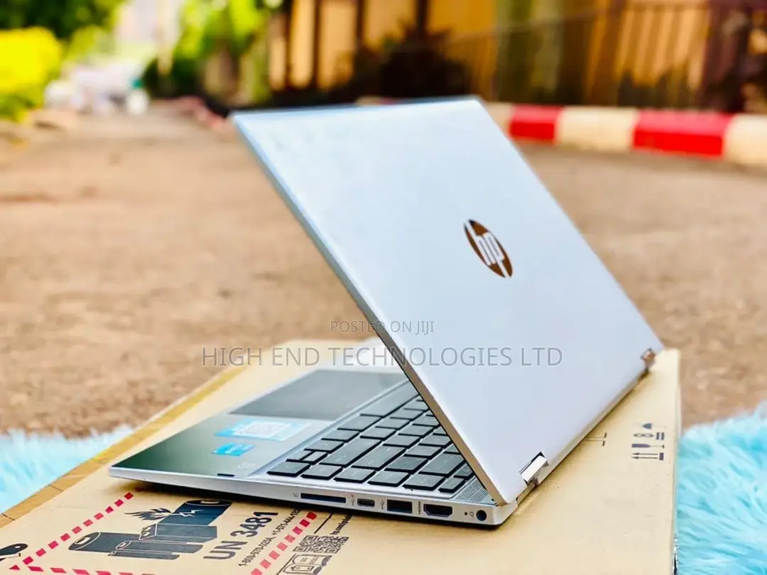 New Laptop HP Pavilion 13 X360 8GB Intel Core I3 SSD 256GB
