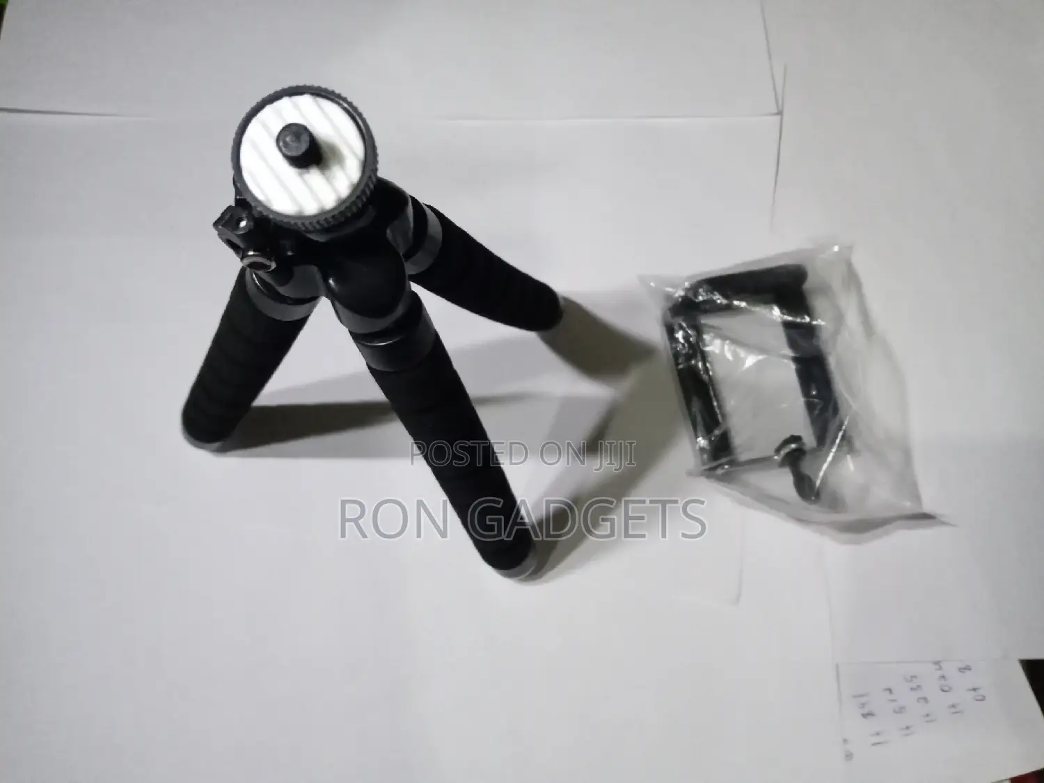 Mini Tripod Stand