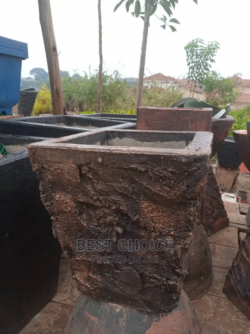 Gardening,Customized Concrete Pots,Compound Designing.