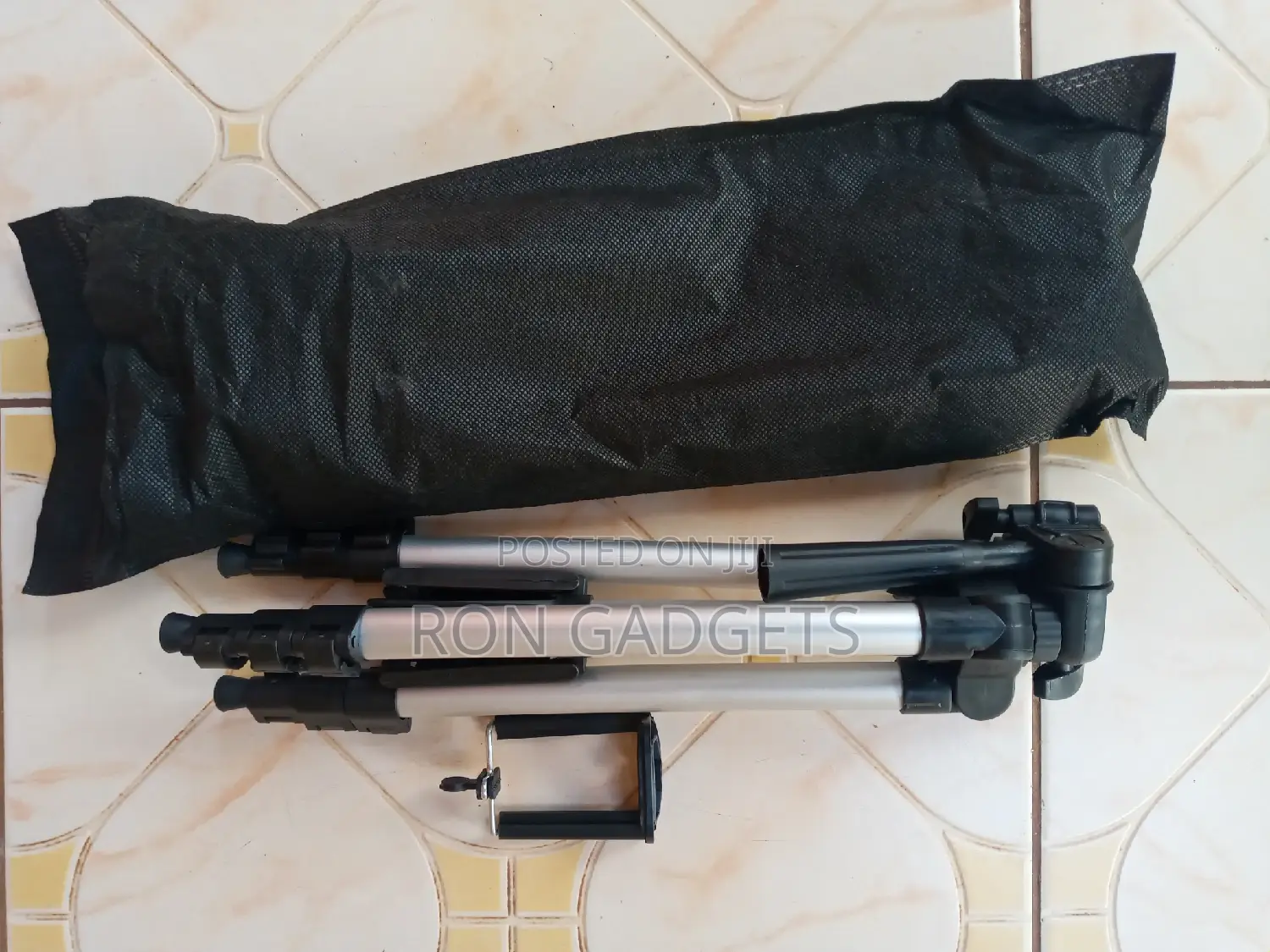 3110 Tripod Stand