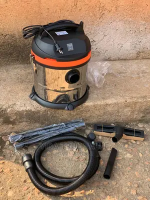 20 Litre Vaccum Cleaner Both Dry And Wet