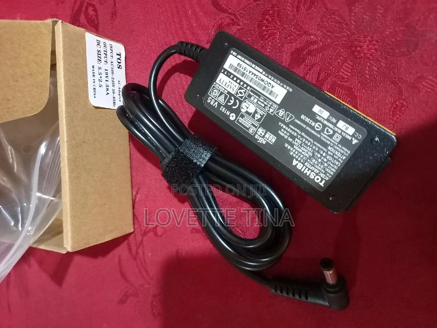Toshiba Adapters 19v. 1.58A