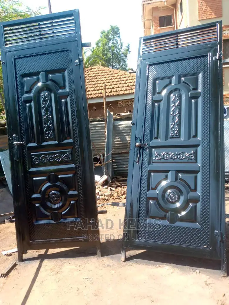Metallic Back Doors 2023