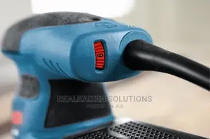 German BOSCH Random Orbital Heavy Duty Professional Sander