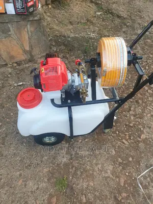 60 Litres Garden Sprayer With Tank