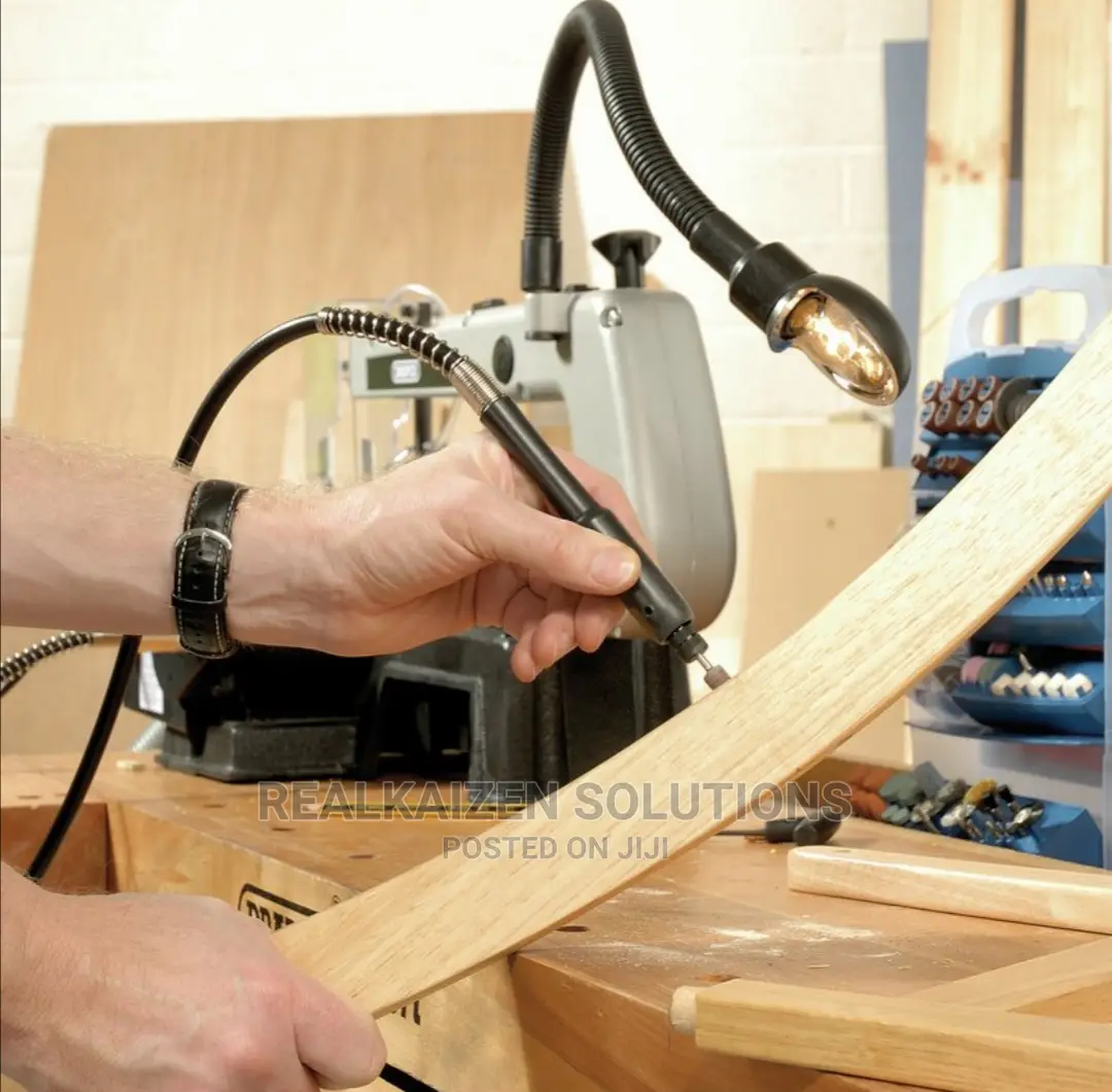 UK Draper 405mm Variable Speed Scroll Saw With Worklight