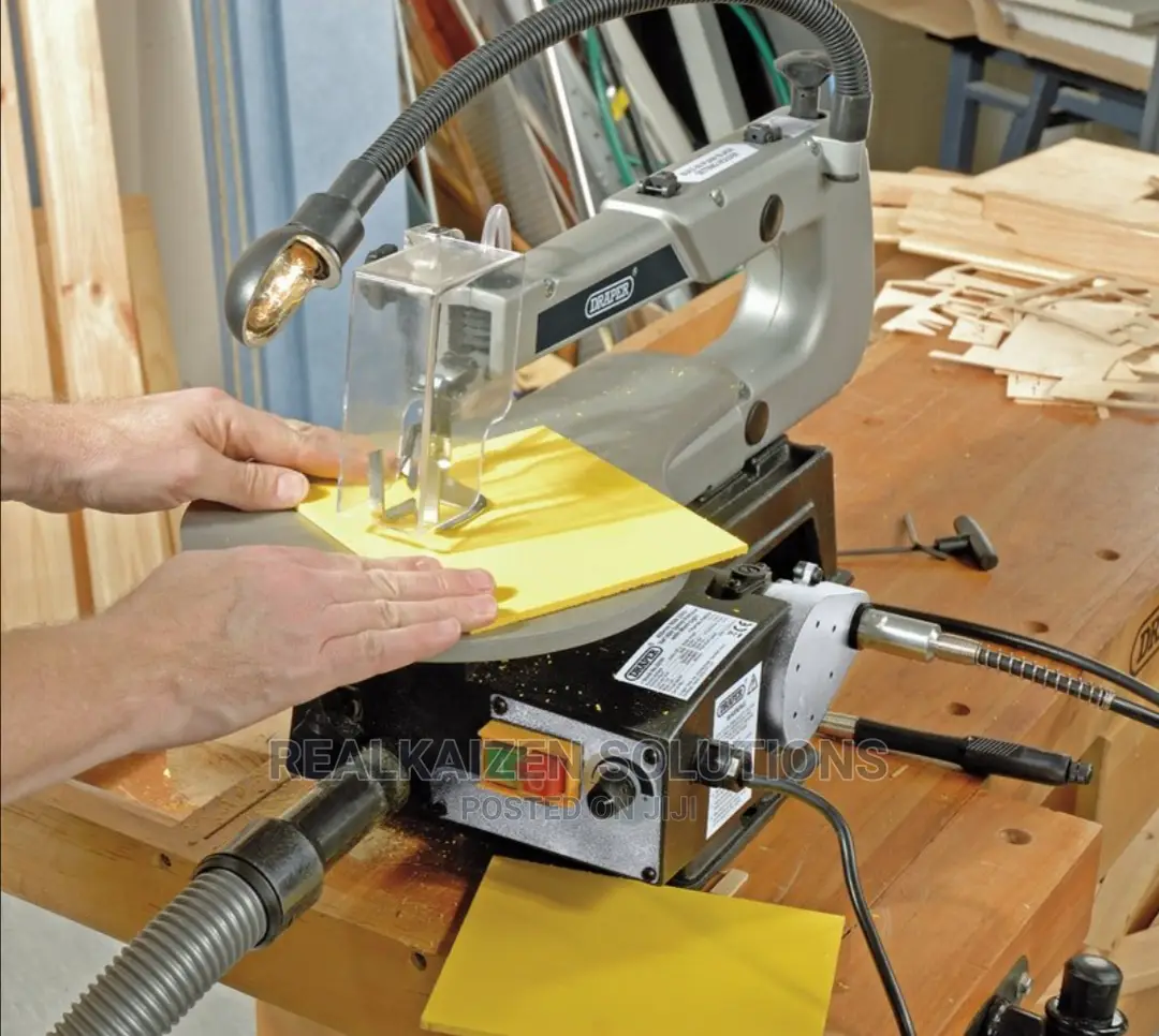 UK Draper 405mm Variable Speed Scroll Saw With Worklight