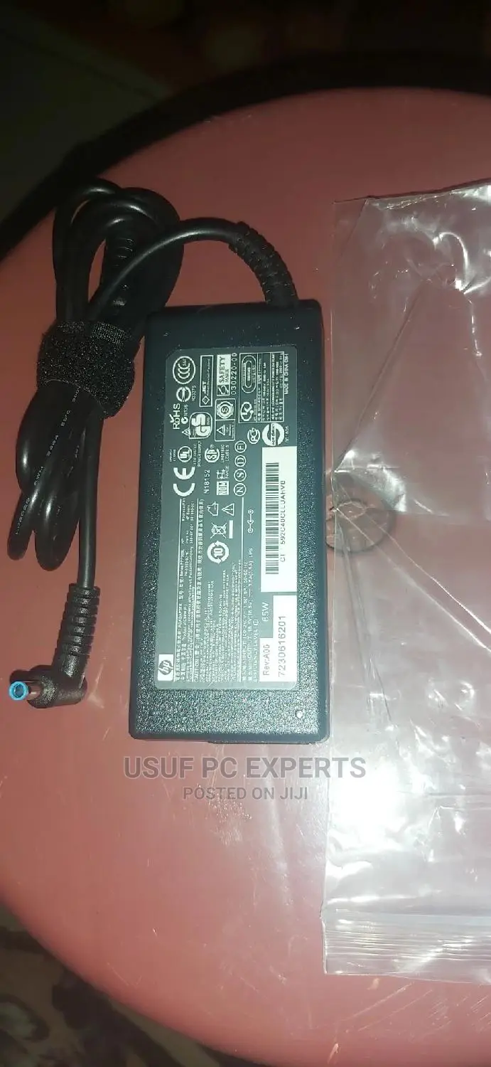 HP Blue Pin Adaptor 18.5V 3.5amps