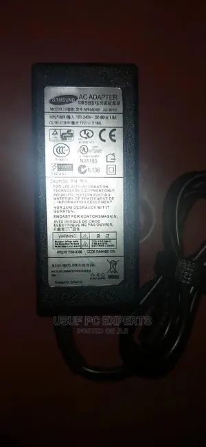 Samsung Adaptor for Laptop 19volts