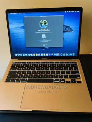 Laptop Apple MacBook 2020 8GB Intel Core I3 SSD 256GB