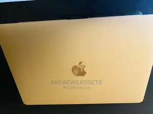 Laptop Apple MacBook 2020 8GB Intel Core I3 SSD 256GB