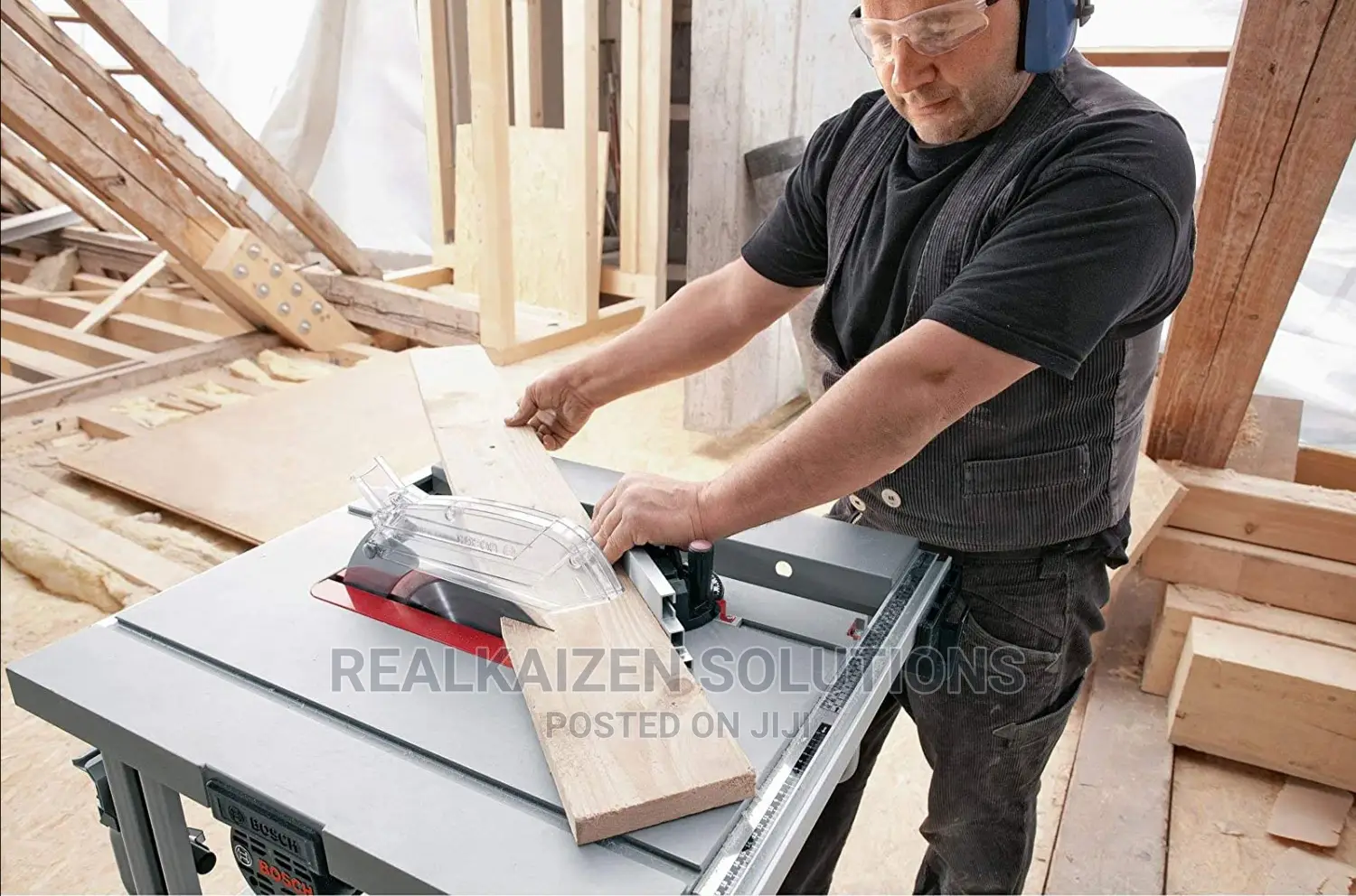 German Bosch Professional 254mm Table Saw 1800W