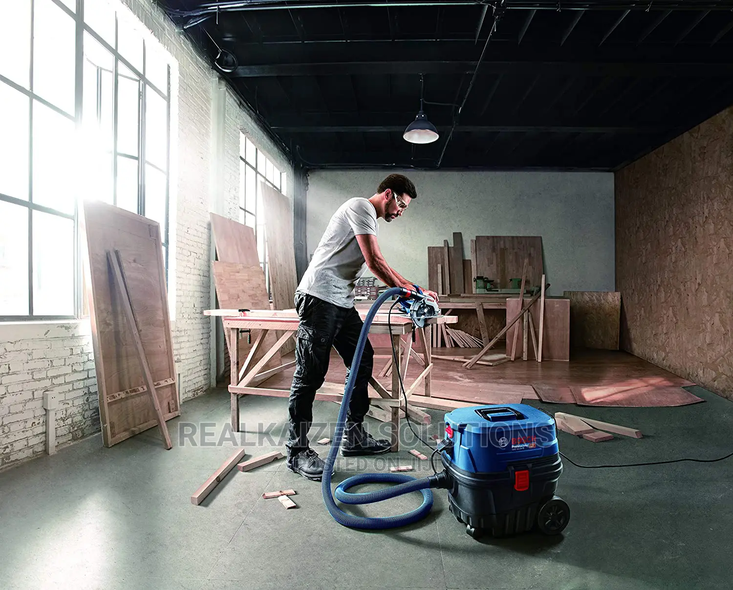 German BOSCH 25L Professional Wet Dry Vacuum Extractor