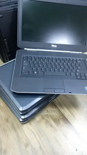 Laptop Dell Latitude E5420 4GB Intel Core I3 HDD 320GB