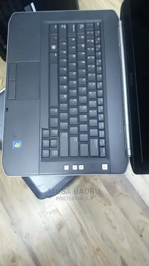 Laptop Dell Latitude E5420 4GB Intel Core I3 HDD 320GB