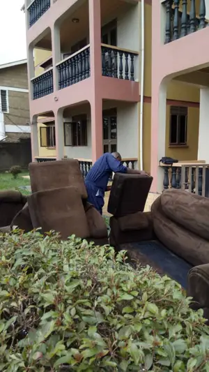 Effective and Affordable Sofa Cleaning.