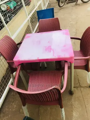 Set of Table and 4 Chairs