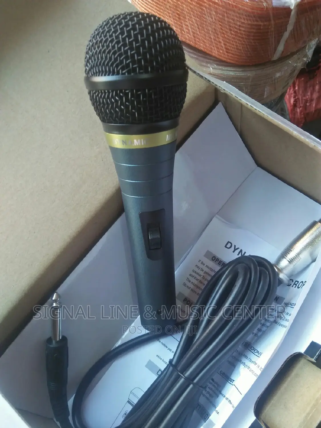 Yamaha Wired Microphone